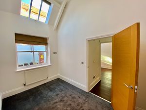 Bedroom- click for photo gallery